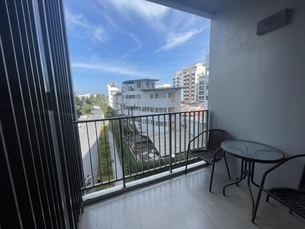 2 Bed Room, Large Living Room @ Central Патая Екстериор снимка