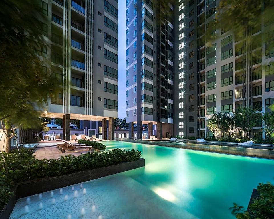 2 Bed Room, Large Living Room @ Central Патая Екстериор снимка